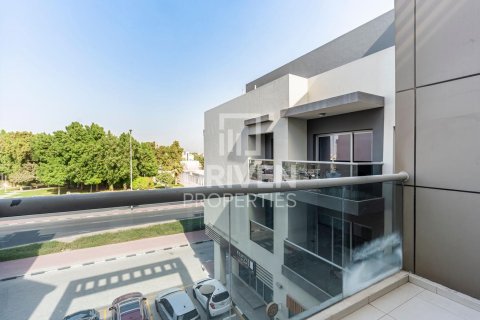 Apartment de 2 dormitorios en Umm Al Sheif, UAE No. 202555 16