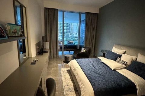 3 bedrooms Apartment in Dubai, UAE No. 17265 3