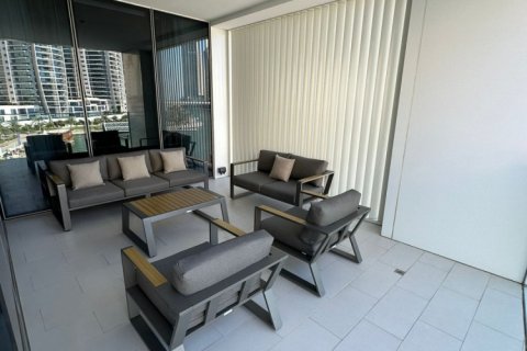 3 bedrooms Apartment in Dubai, UAE No. 17265 11