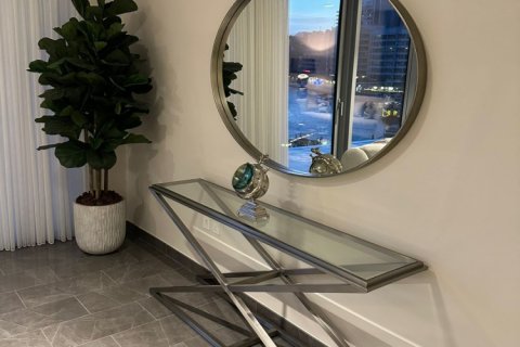 3 bedrooms Apartment in Dubai, UAE No. 17265 10