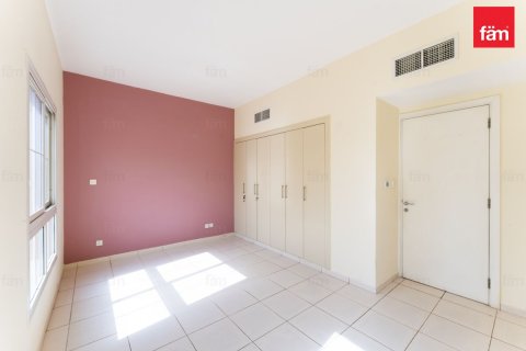 Villa de 2 dormitorios en Dubai, UAE No. 135912 11