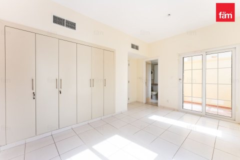 Villa de 2 dormitorios en Dubai, UAE No. 135912 12