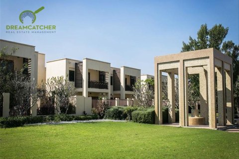 3 bedrooms Townhouse in Mina Al Arab, UAE No. 33334