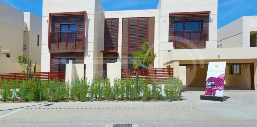 6 bedrooms Villa on the Saadiyat Island, UAE No. 12672