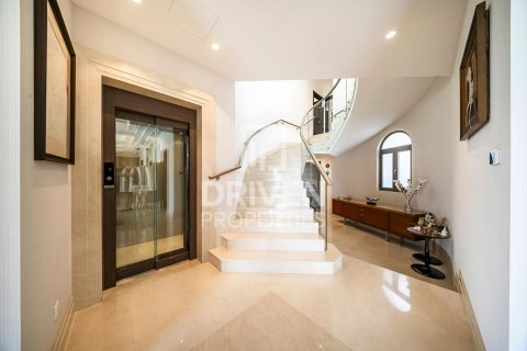 Villa de 6 chambres à Signature Villas, UAE No. 217574 10