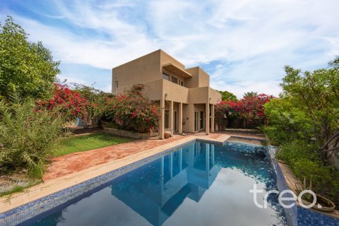 3 bedrooms Villa in Saheel, UAE No. 220566