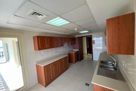 Apartment de 3 dormitorios en Al Hamra Village, UAE No. 143925 9