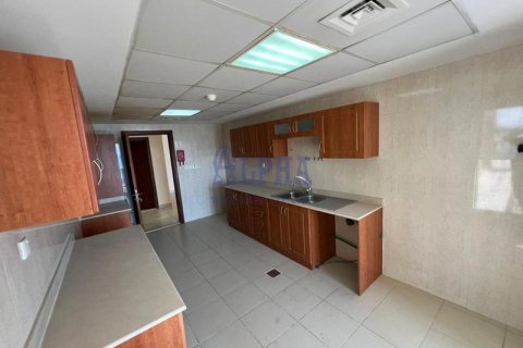 Apartment de 3 dormitorios en Al Hamra Village, UAE No. 143925 10