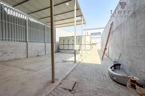 1858m² Warehouse in Al Quoz, UAE No. 38889 15