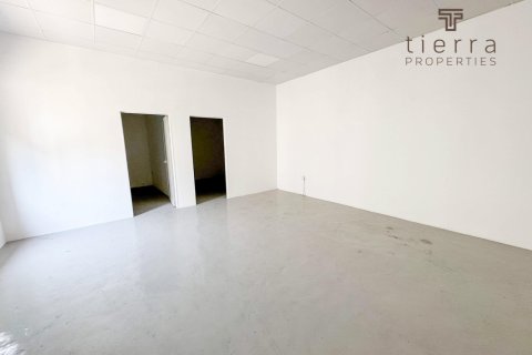 1858m² Warehouse in Al Quoz, UAE No. 38889 13