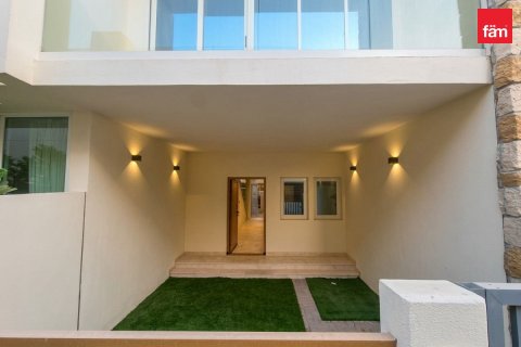 2 bedrooms Townhouse in Dubai, UAE No. 213191 3