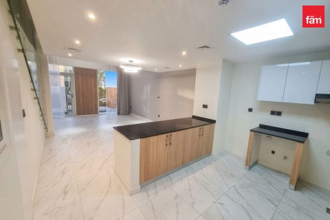 2 bedrooms Townhouse in Dubai, UAE No. 213191 5