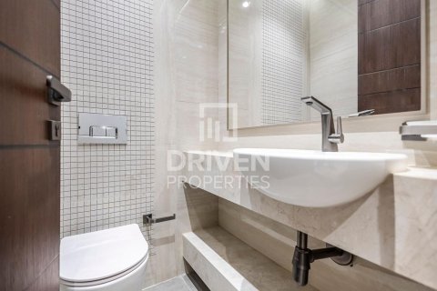 2 bedrooms Apartment in Business Bay, UAE No. 212713 12
