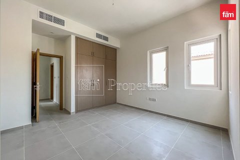 2 bedrooms Townhouse in Dubai, UAE No. 219011 7