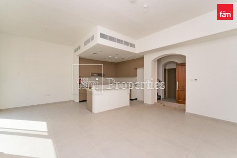 2 bedrooms Townhouse in Dubai, UAE No. 219011