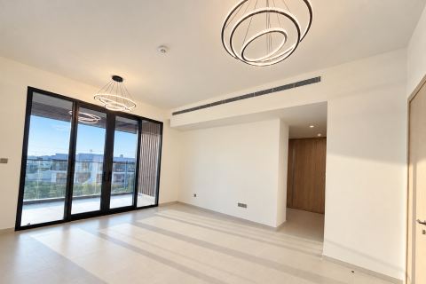 Villa de 5 dormitorios en Jebel Ali, UAE No. 215390 4