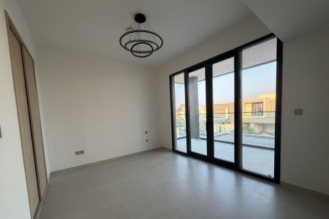 Villa de 5 dormitorios en Jebel Ali, UAE No. 215390 12