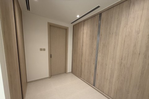 Villa de 5 dormitorios en Jebel Ali, UAE No. 215390 8