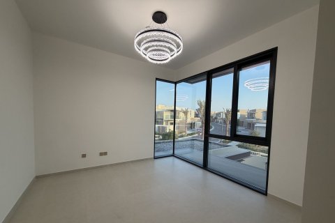 Villa de 5 dormitorios en Jebel Ali, UAE No. 215390 17