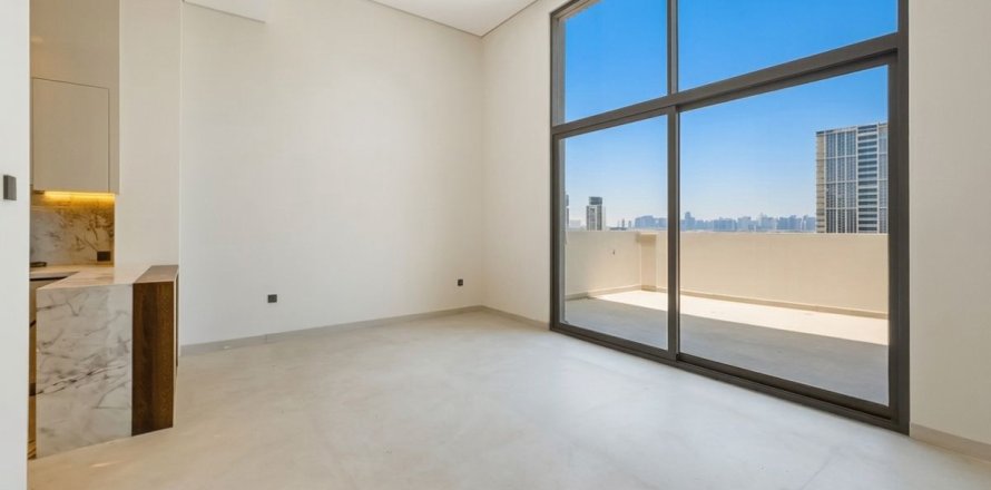 Appartement de 2 chambres à Dubai, UAE No. 220261