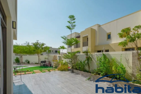 Townhouse de 4 dormitorios en Naseem Townhouses, UAE No. 6653 11