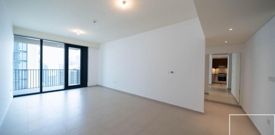 Квартира с 2 спальнями в BLVD Heights, ОАЭ №203768