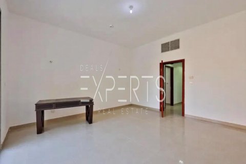Villa de 5 dormitorios en Abu Dhabi, UAE No. 224211 8