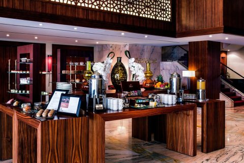 Hotel Apartamento de 18298m² en Deira, UAE No. 3692 23