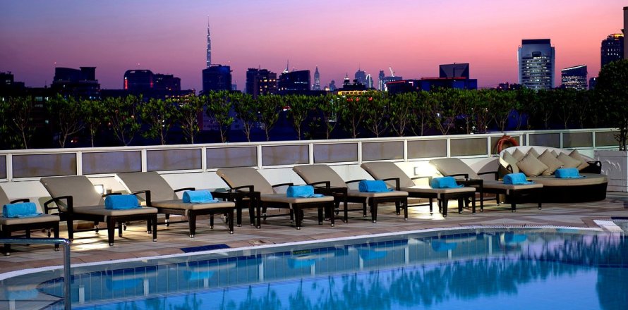 Hotel Apartamento de 18298m² en Deira, UAE No. 3692
