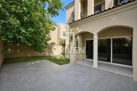 Villa de 3 dormitorios en Bella Casa, UAE No. 223177 26