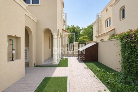 Villa de 3 dormitorios en Bella Casa, UAE No. 223177 28