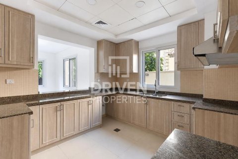 Villa de 3 dormitorios en Bella Casa, UAE No. 223177 17