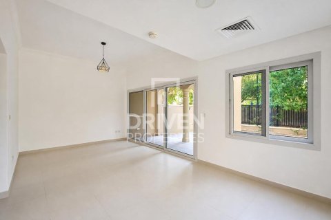 Villa de 3 dormitorios en Bella Casa, UAE No. 223177 3