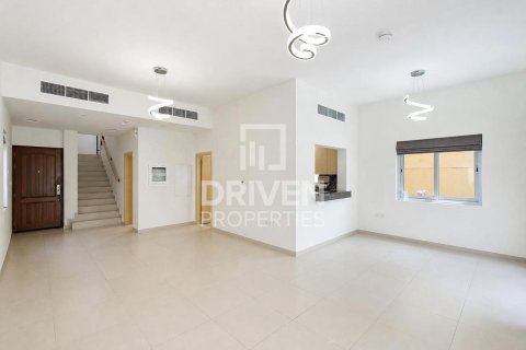 Вилла с 3 спальнями в Villanova, ОАЭ №218535 6