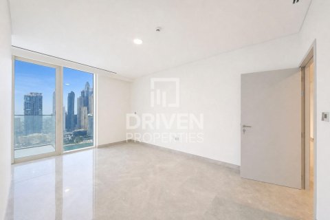 Penthouse de 4 dormitorios en EMAAR Beachfront, UAE No. 223306 21