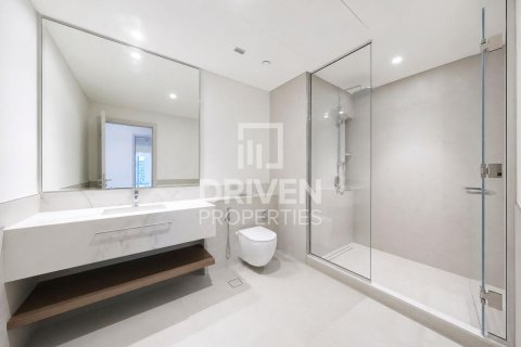 Penthouse de 4 dormitorios en EMAAR Beachfront, UAE No. 223306 30