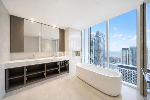 Penthouse de 4 dormitorios en EMAAR Beachfront, UAE No. 223306 31