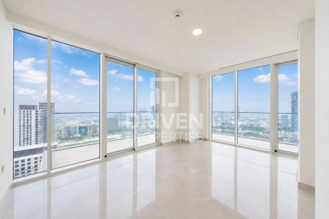 Penthouse de 4 dormitorios en EMAAR Beachfront, UAE No. 223306 20