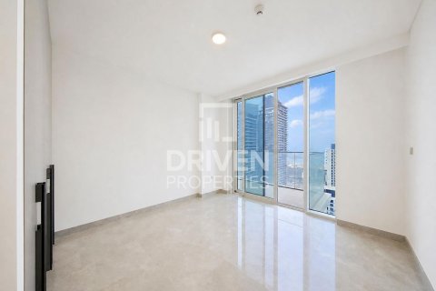 Penthouse de 4 dormitorios en EMAAR Beachfront, UAE No. 223306 24