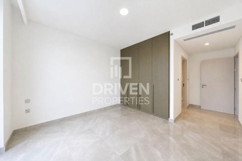 Penthouse de 4 dormitorios en EMAAR Beachfront, UAE No. 223306 17