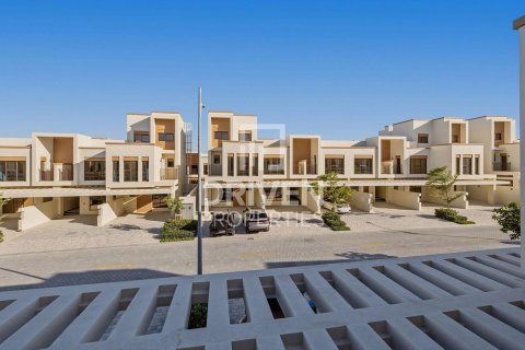 5 bedrooms Townhouse in Damac Lagoons, UAE No. 212887 21
