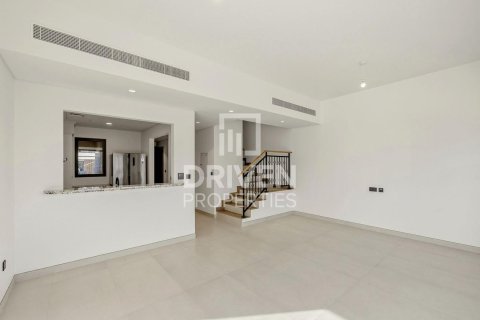 5 bedrooms Townhouse in Damac Lagoons, UAE No. 212887 4