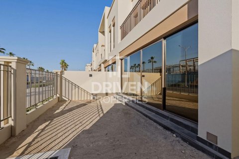 5 bedrooms Townhouse in Damac Lagoons, UAE No. 212887 29
