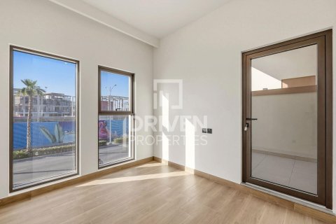 5 bedrooms Townhouse in Damac Lagoons, UAE No. 212887 13