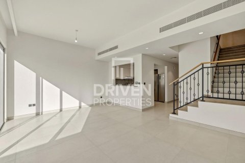 5 bedrooms Townhouse in Damac Lagoons, UAE No. 212887 3