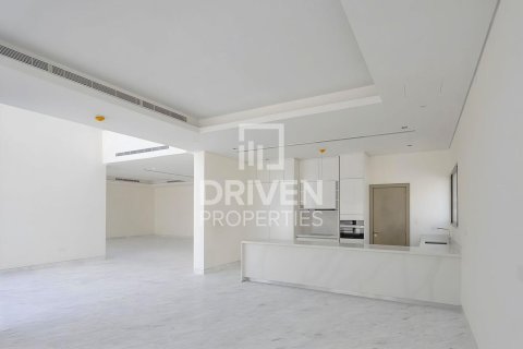 5 غرفة نوم  فيلا في District One, الإمارات العربية المتحدة رقم 226236 7