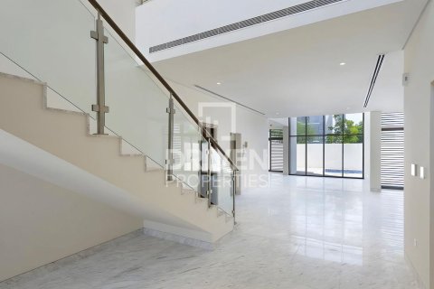 5 غرفة نوم  فيلا في District One, الإمارات العربية المتحدة رقم 226236 4