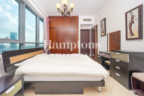 Apartment de 2 dormitorios en The Views 1, UAE No. 222329 13