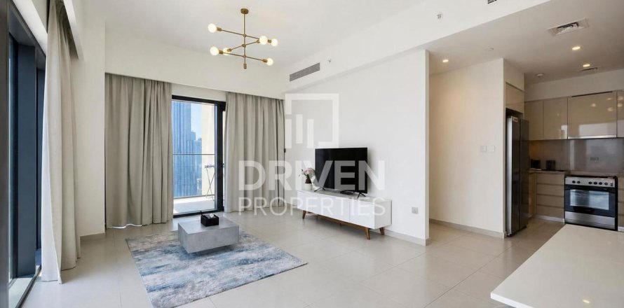 3 غرف نوم شقة في Burj Royale, الإمارات العربية المتحدة رقم 215238