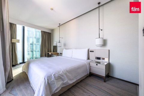 3 bedrooms Apartment in Dubai, UAE No. 215716 14